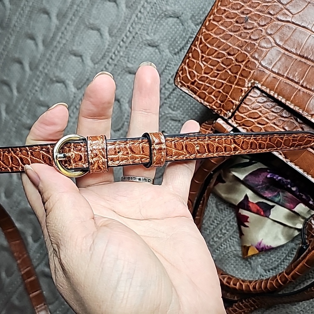 Dana Buchman Purse - Picture 13 of 16